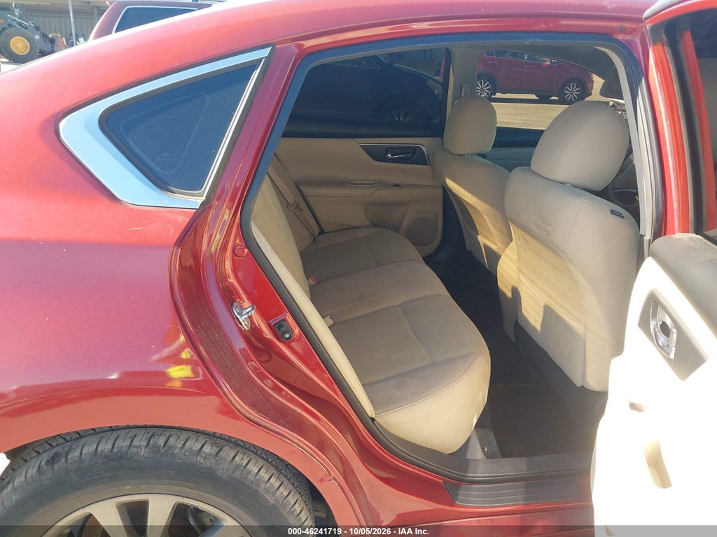2015 Nissan Altima 2.5 S photo 8
