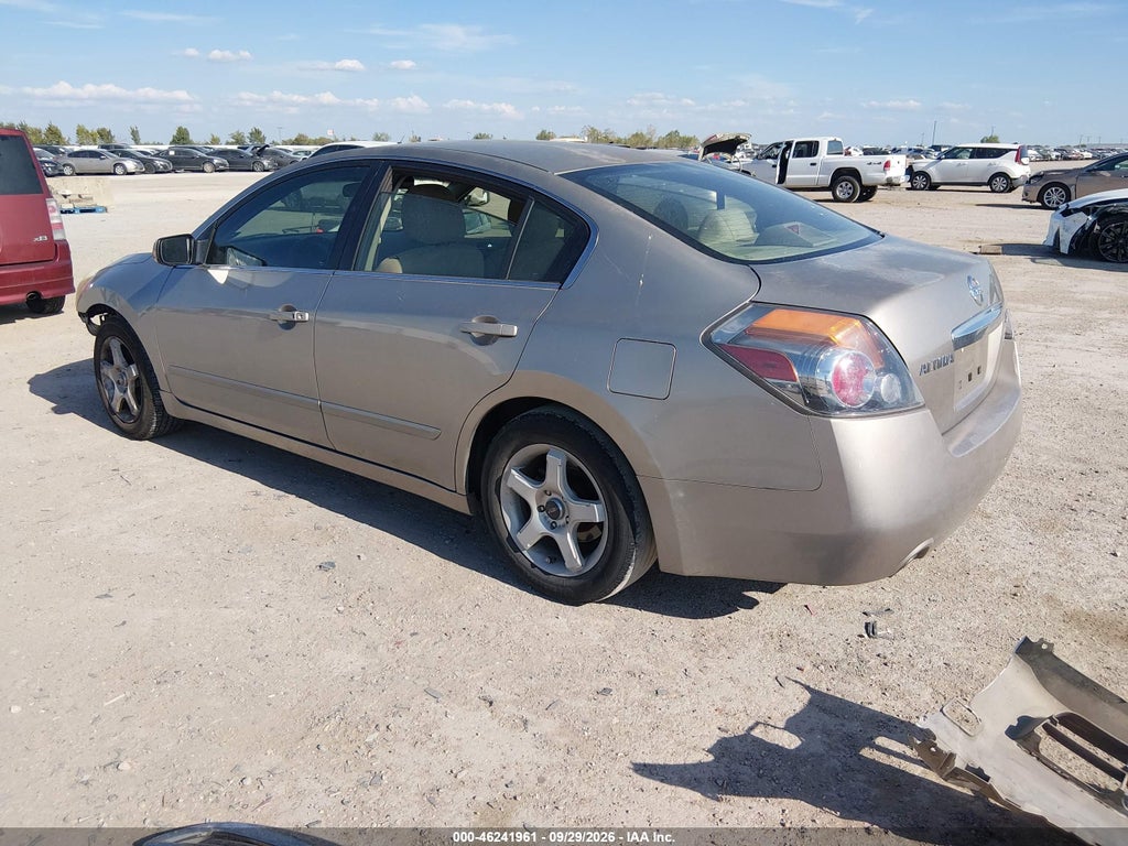 2012 Nissan Altima 2.5 S photo 3