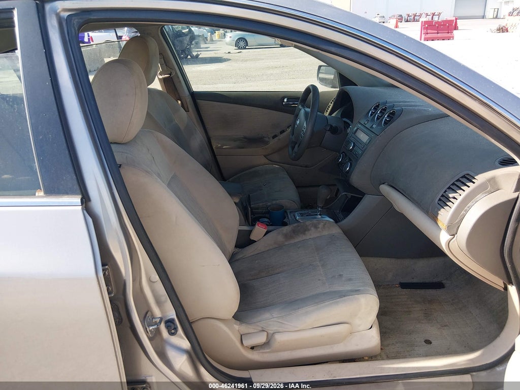 2012 Nissan Altima 2.5 S photo 5