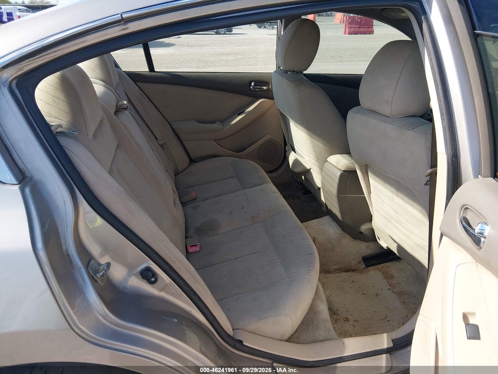 2012 Nissan Altima 2.5 S photo 8