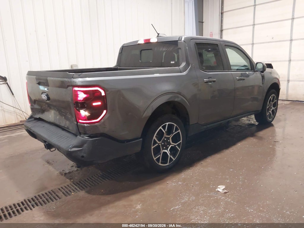 2025 Ford Maverick Lariat photo 4