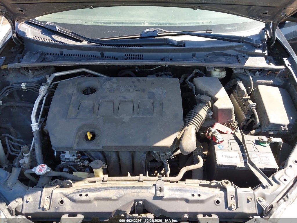 2017 Toyota Corolla LE photo 10