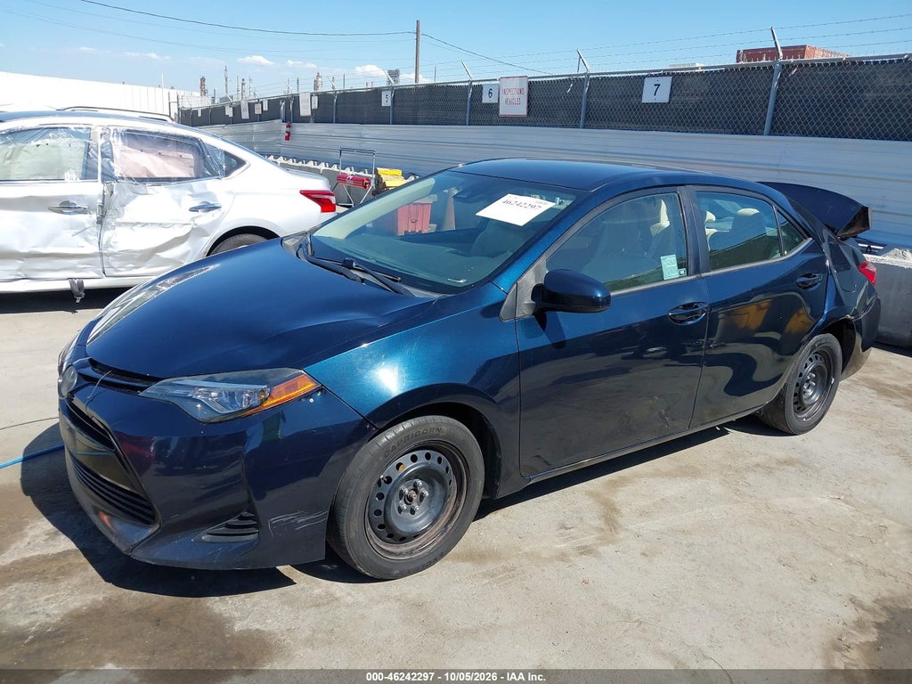2017 Toyota Corolla LE photo 2