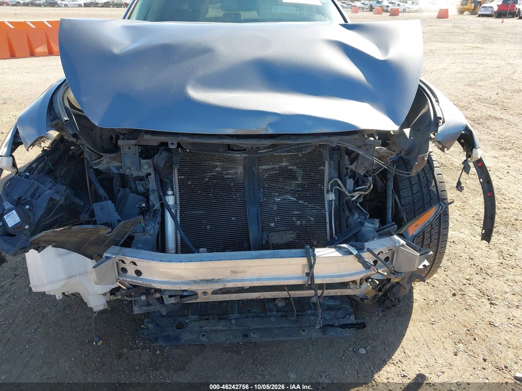 2016 Infiniti QX70 photo 6