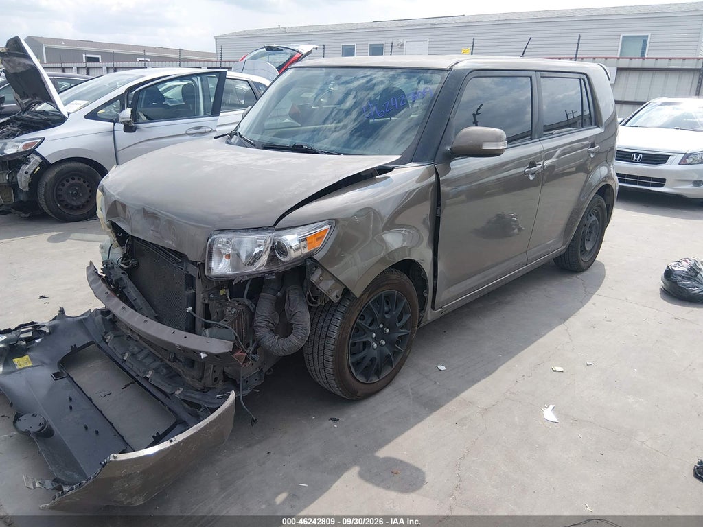 2013 Scion XB photo 2
