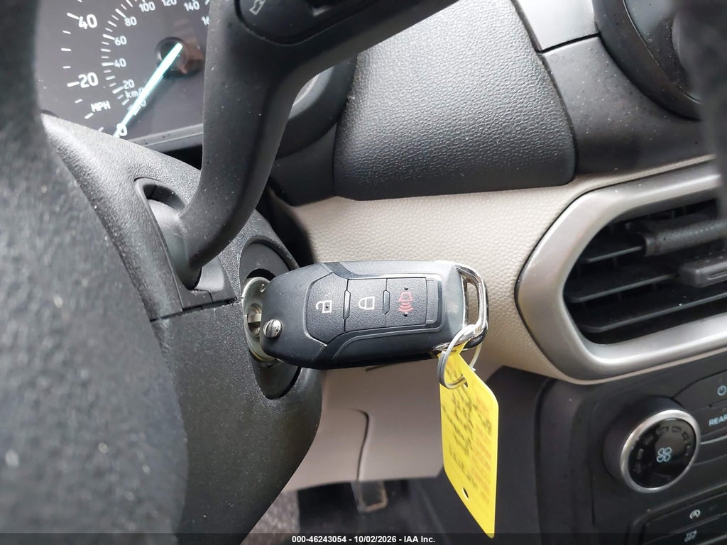 2022 Ford Ecosport S photo 11