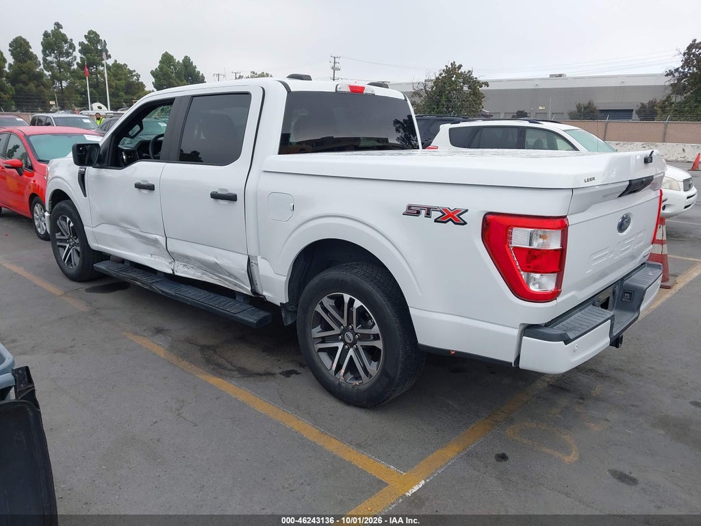 2021 Ford F-150 XL photo 3