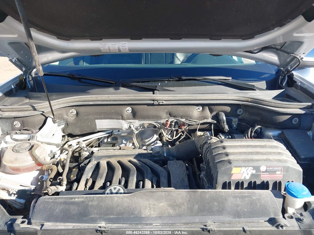 2018 Volkswagen Atlas 3.6L V6 SEL Premium photo 10