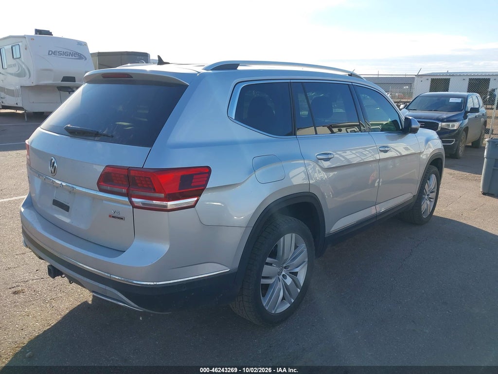 2018 Volkswagen Atlas 3.6L V6 SEL Premium photo 4