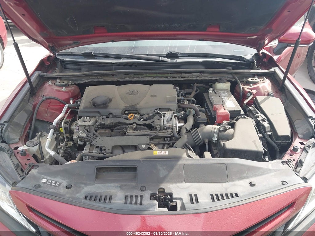 2018 Toyota Camry SE photo 10