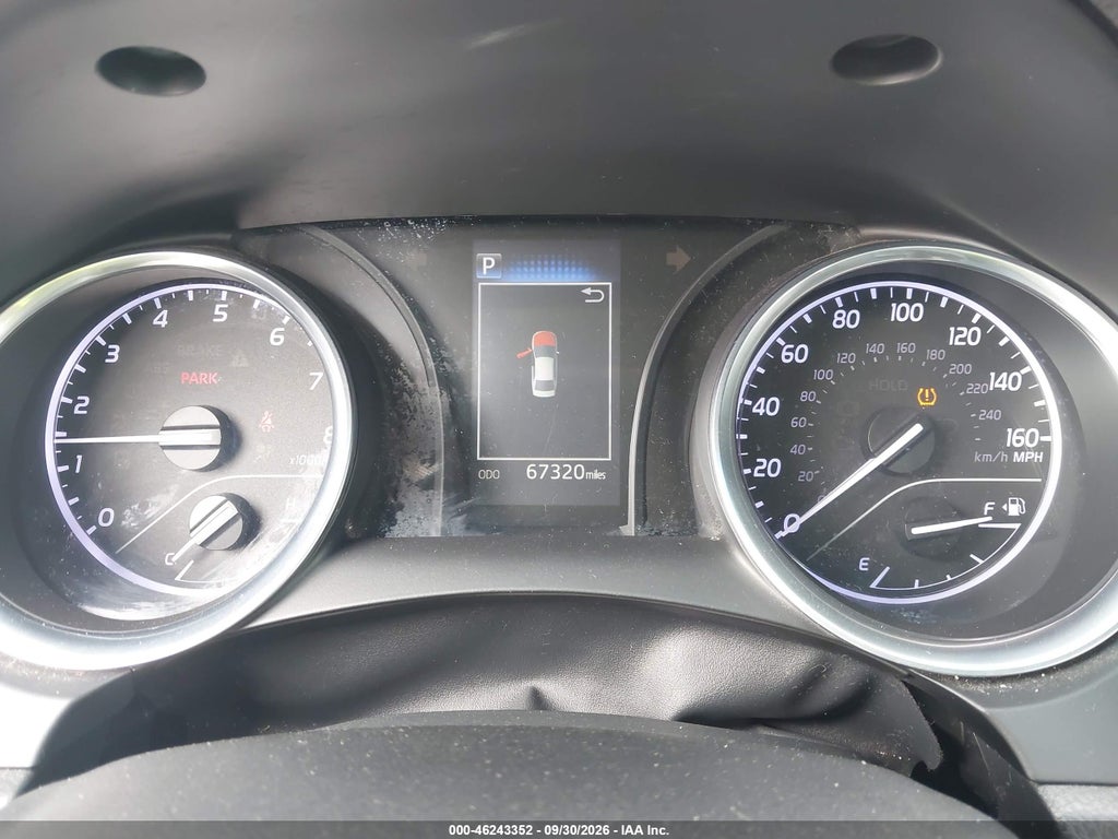 2018 Toyota Camry SE photo 7