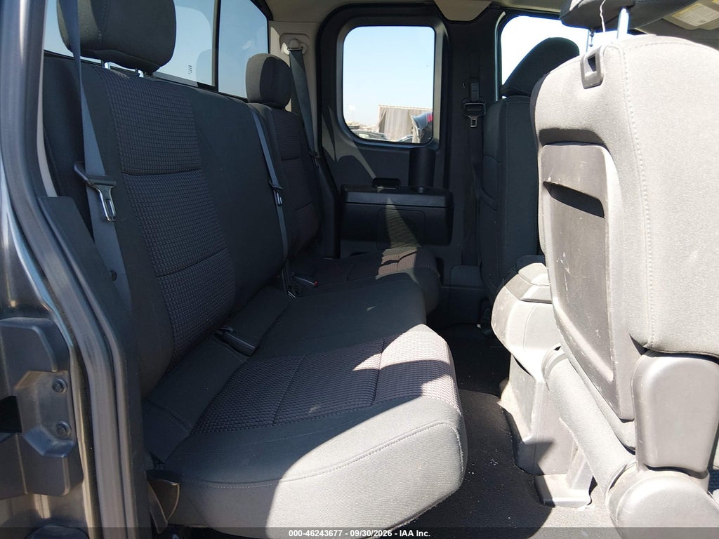 2008 Nissan Titan SE photo 8