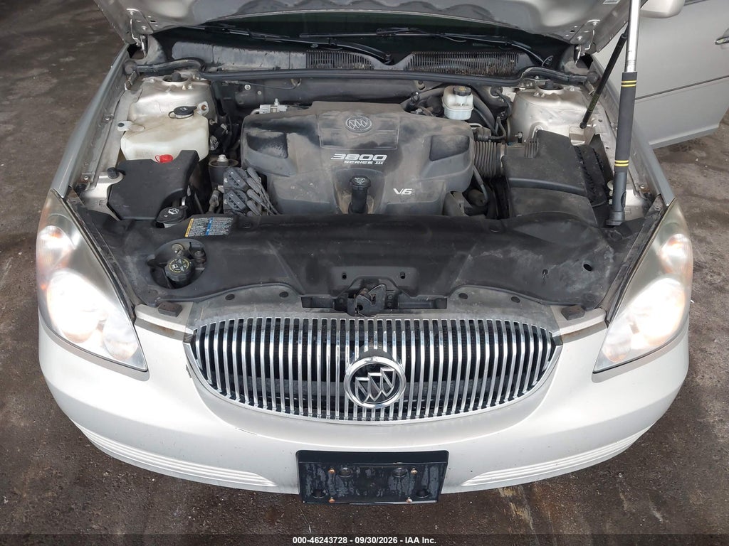 2008 Buick Lucerne CXL photo 10