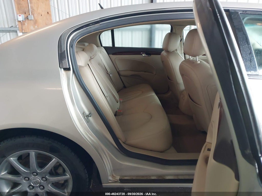 2008 Buick Lucerne CXL photo 8
