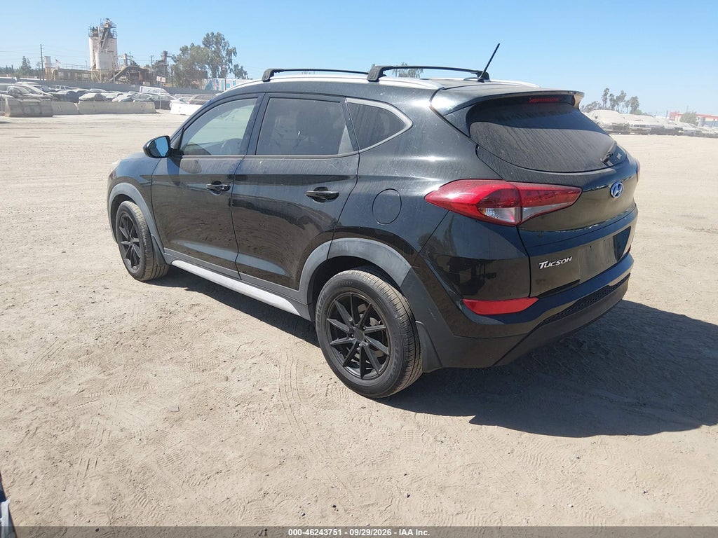 2017 Hyundai Tucson SE photo 3