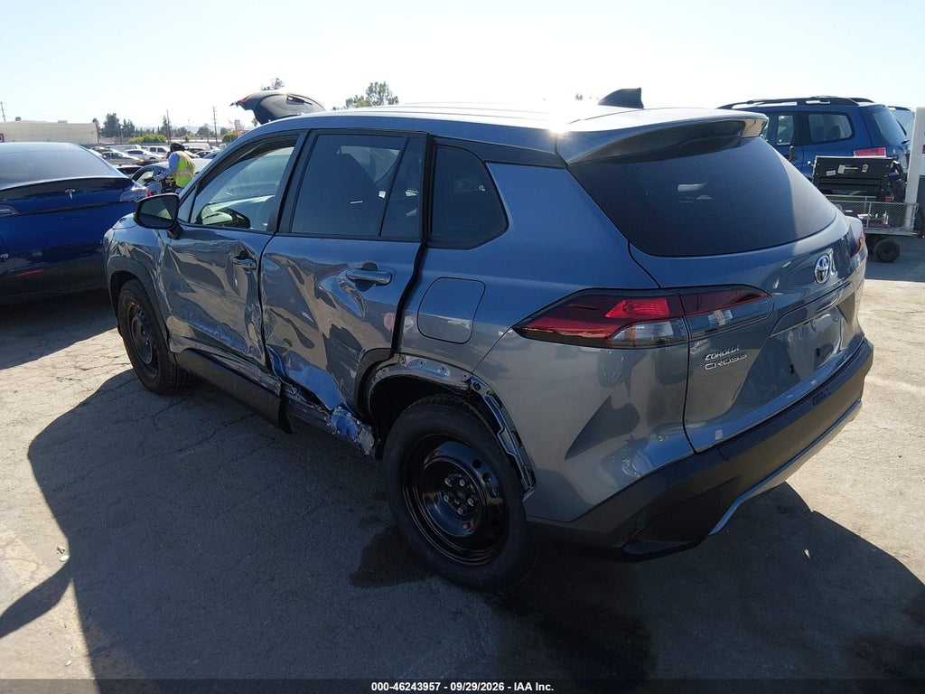 2026 Toyota Corolla Cross L photo 3