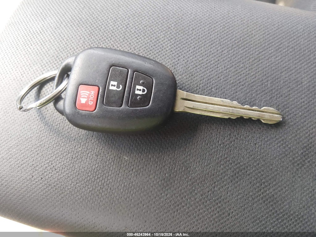 2013 Scion XB photo 11