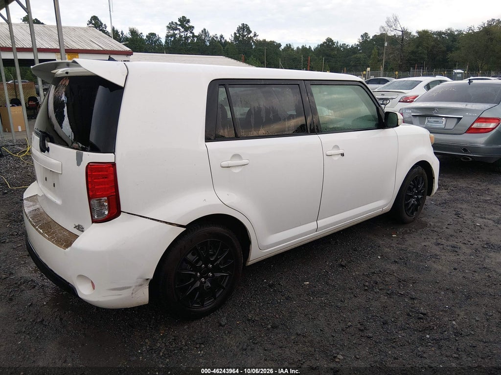 2013 Scion XB photo 4
