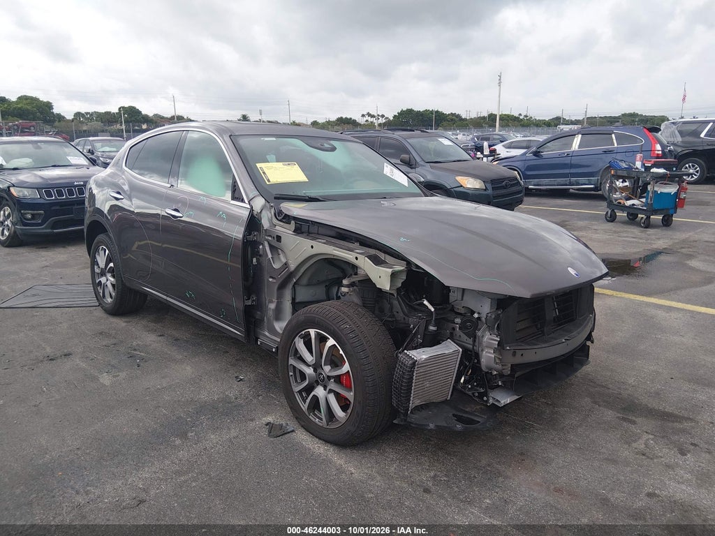2021 Maserati Levante photo 1