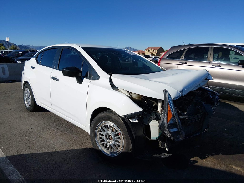 NISSAN VERSA 2020