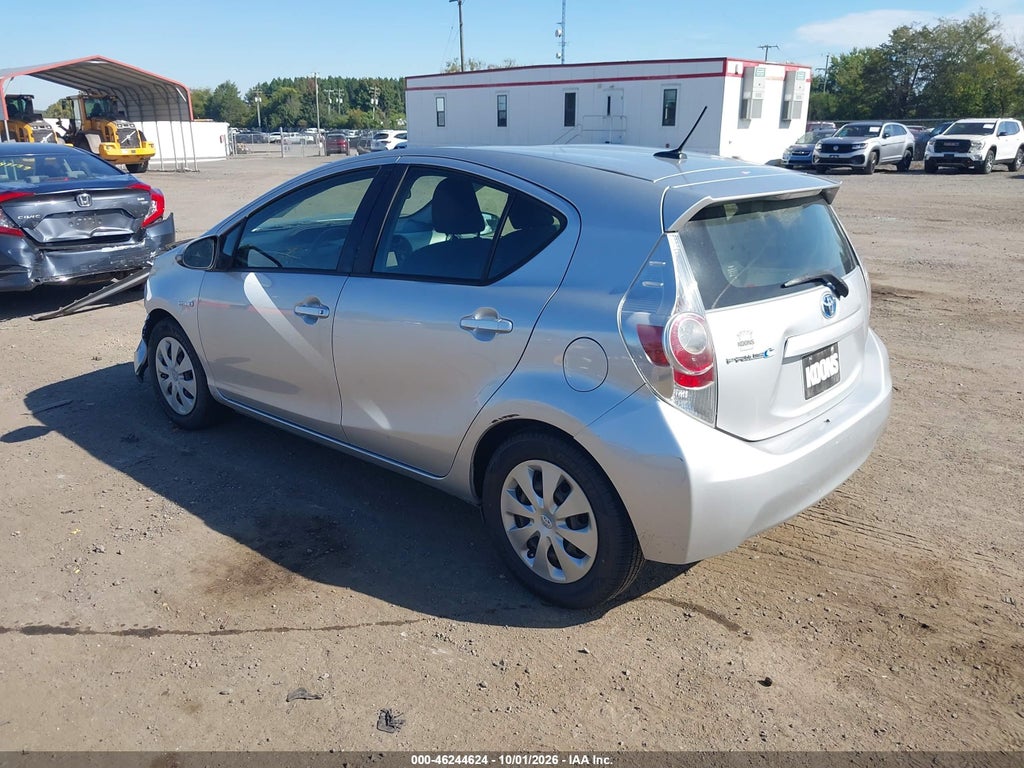 2012 Toyota Prius C Three photo 3