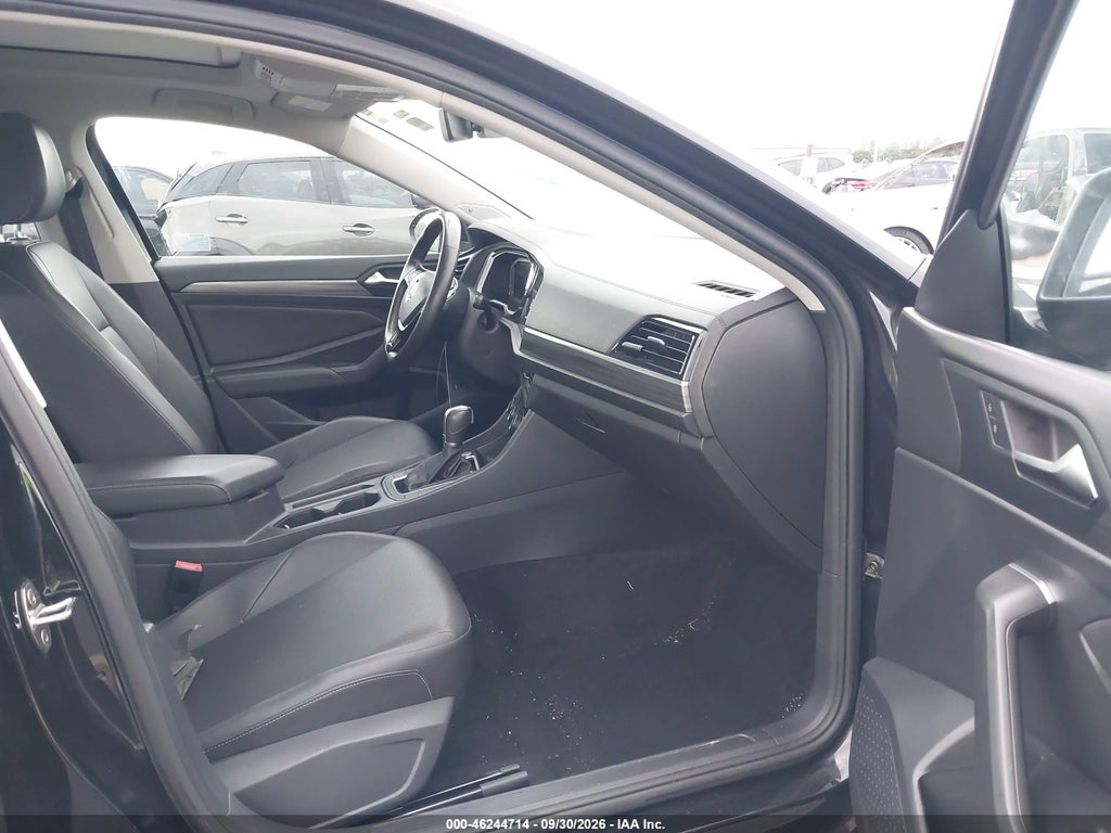 2019 Volkswagen Jetta 1.4T SEL photo 5