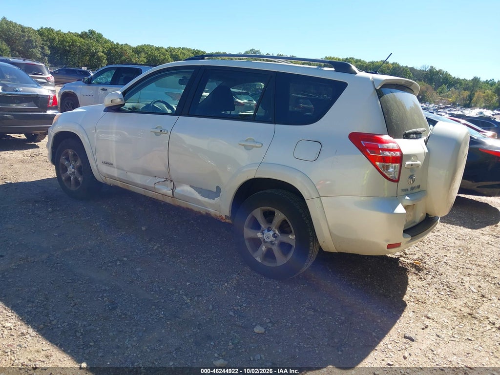 2009 Toyota RAV4 Limited V6 photo 3