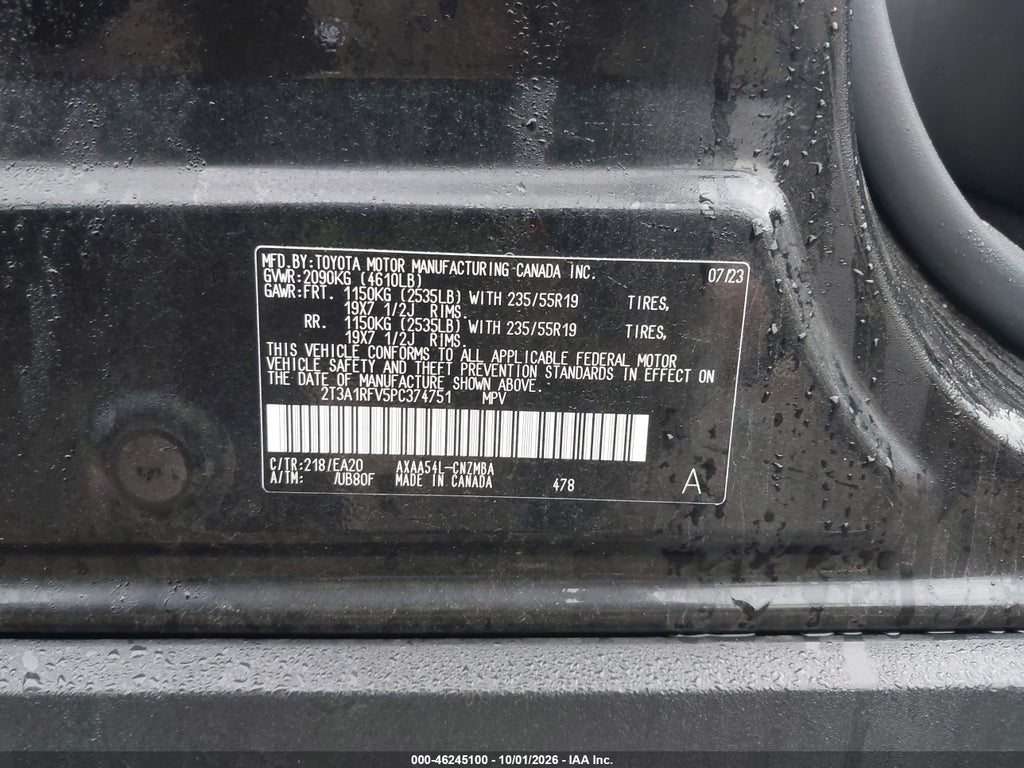 2023 Toyota RAV4 XLE Premium photo 9