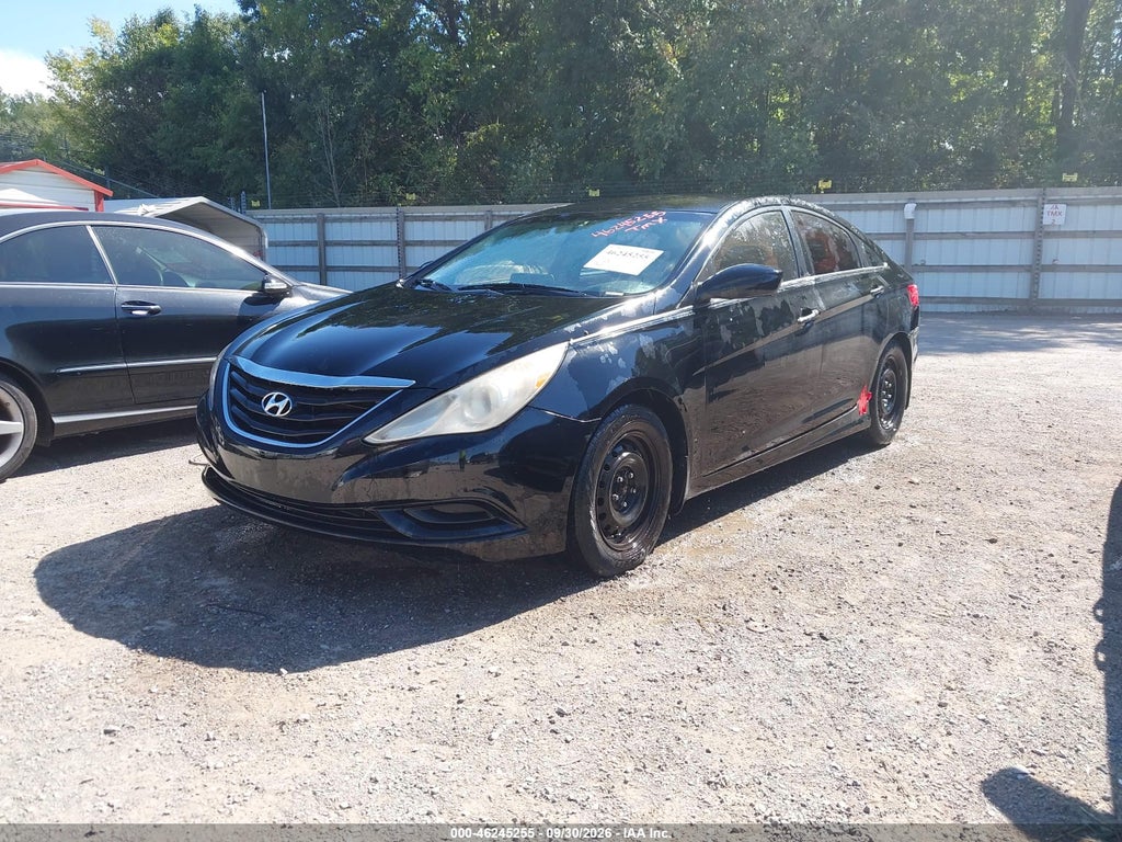 2011 Hyundai Sonata GLS photo 2