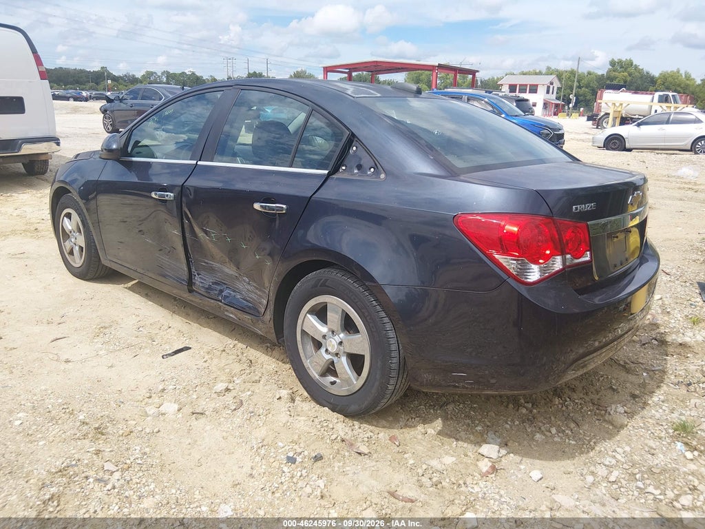 2016 Chevrolet Cruze Limited 1LT Auto photo 3