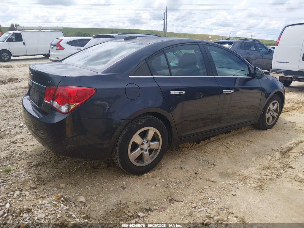 2016 Chevrolet Cruze Limited 1LT Auto photo 4