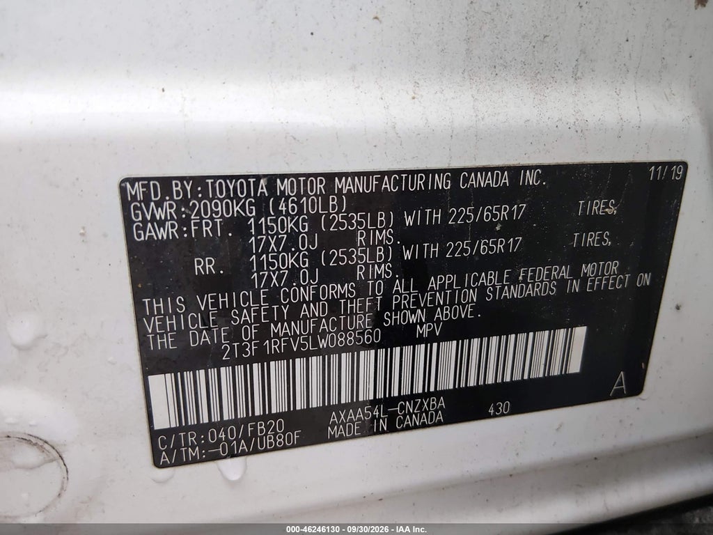 2020 Toyota RAV4 LE photo 9