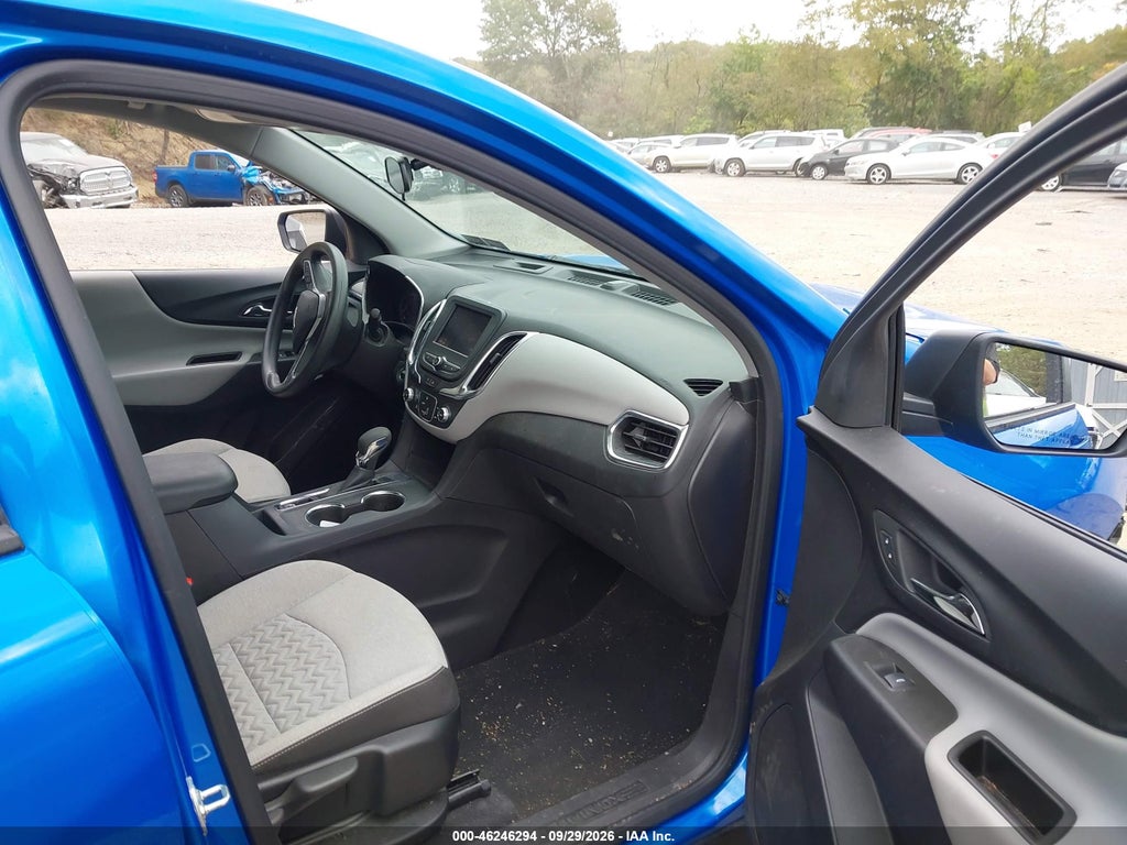 2024 Chevrolet Equinox FWD LS photo 5