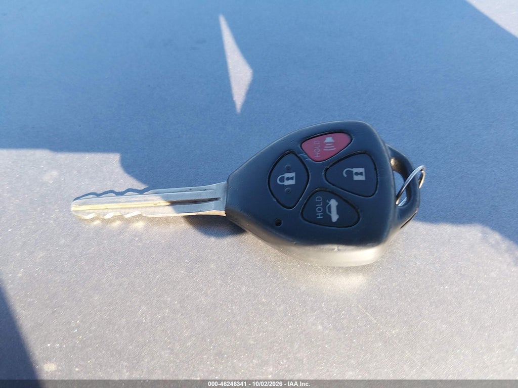 2012 Toyota Corolla LE photo 11