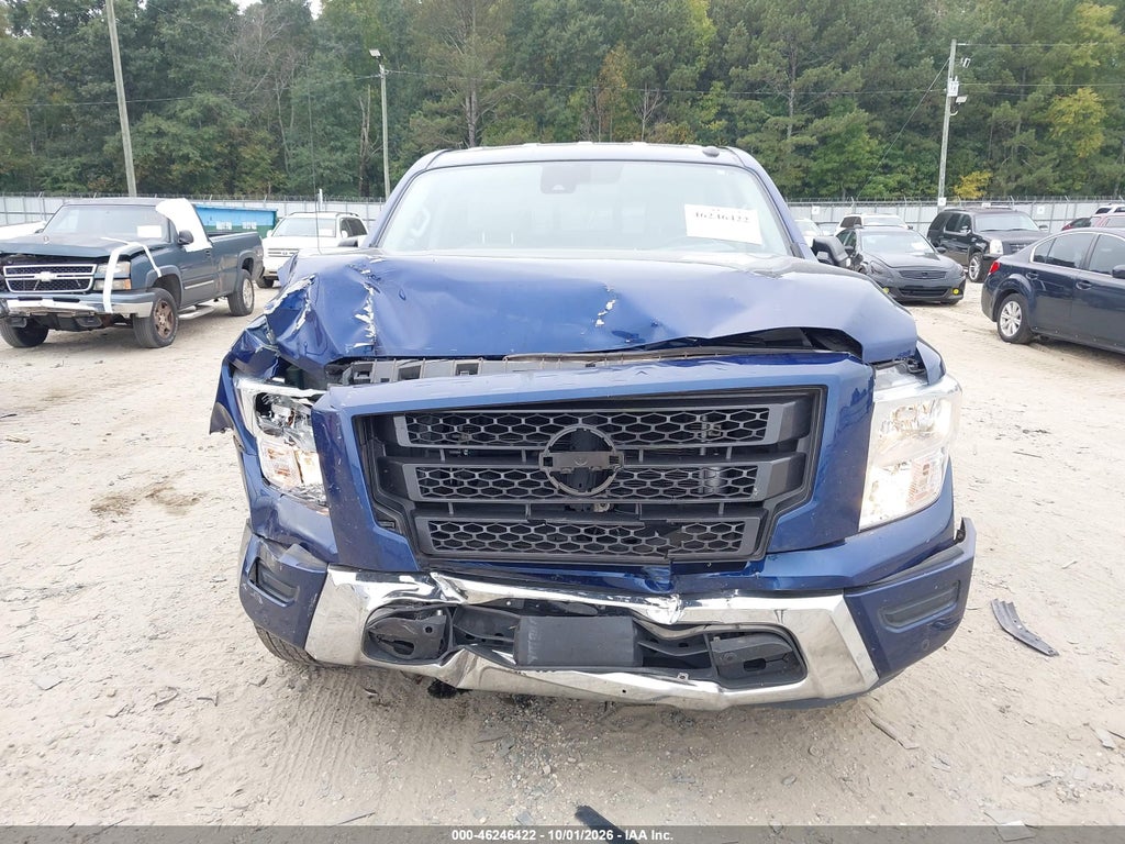 2020 Nissan Titan SV 4X2 photo 6