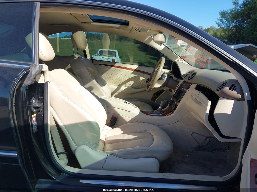 2009 Mercedes-Benz CLK 350 photo 5
