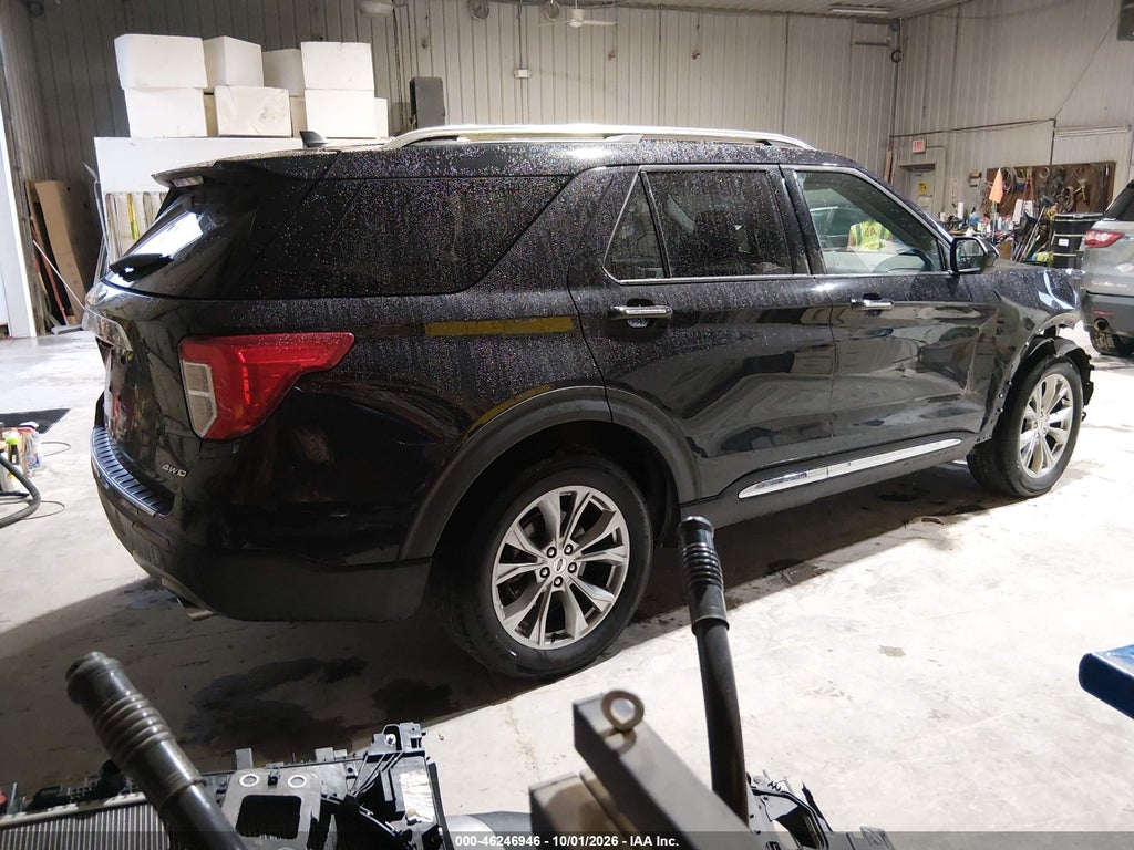 2024 Ford Explorer Limited photo 4