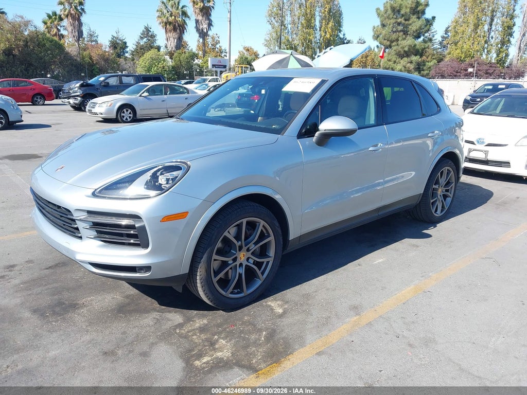 2021 Porsche Cayenne photo 2