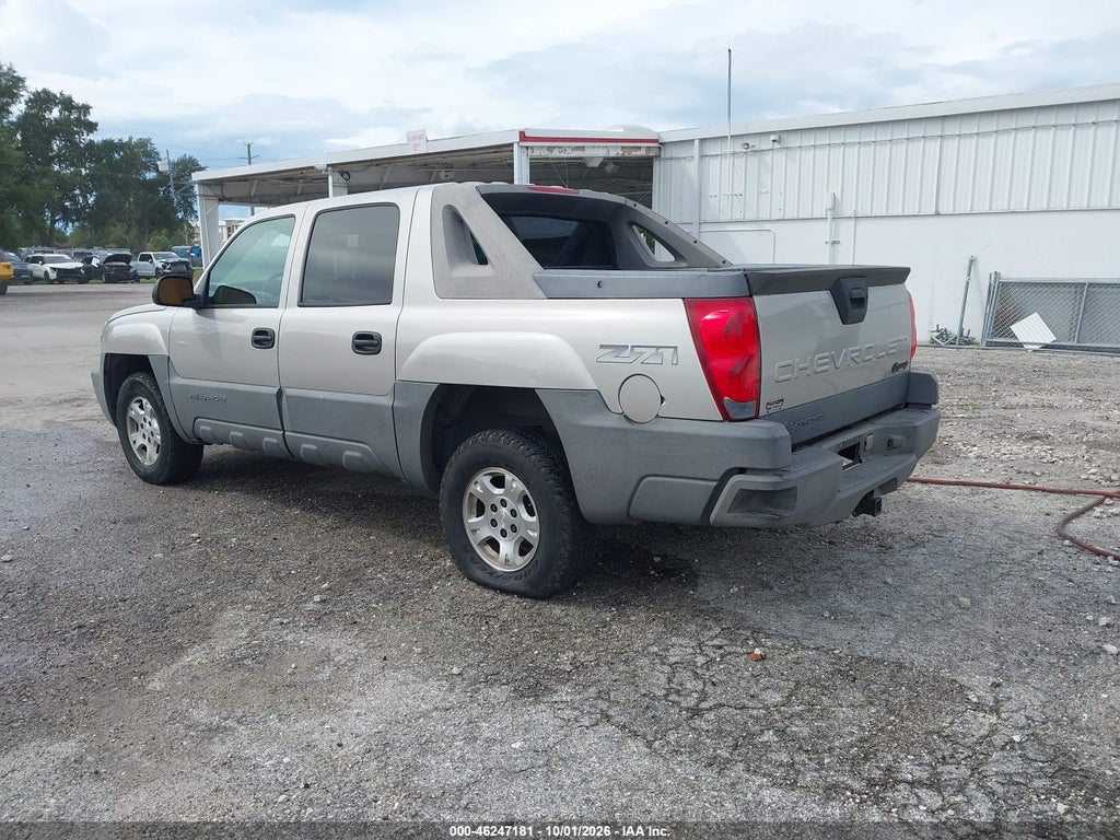 2005 Chevrolet Avalanche 1500 Z71 photo 3