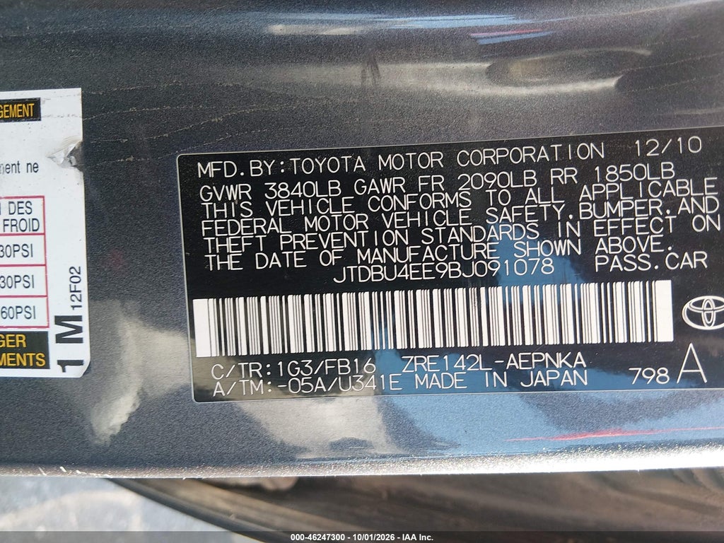 2011 Toyota Corolla LE photo 9