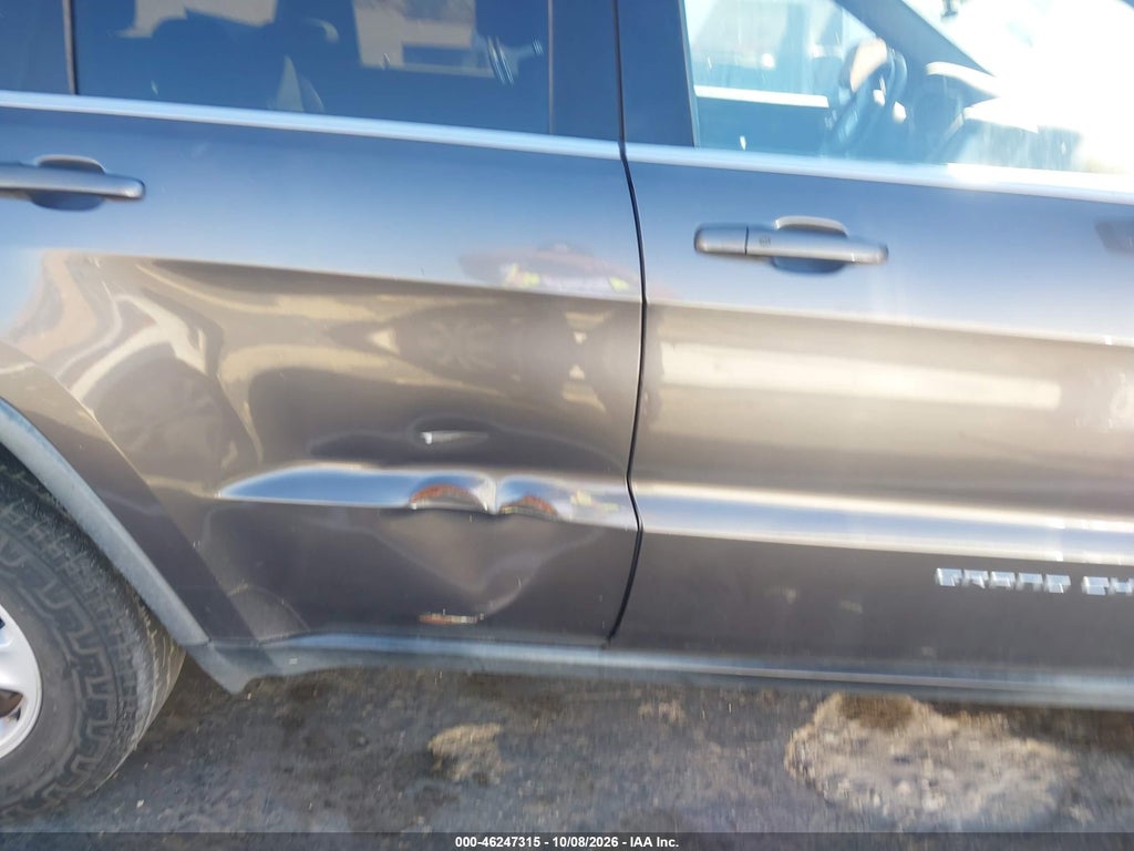 2015 Jeep Grand Cherokee Laredo photo 6