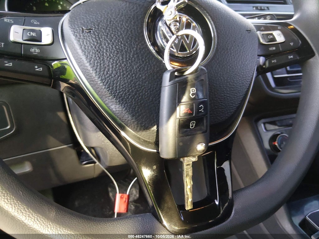2020 Volkswagen Tiguan 2.0T S photo 11