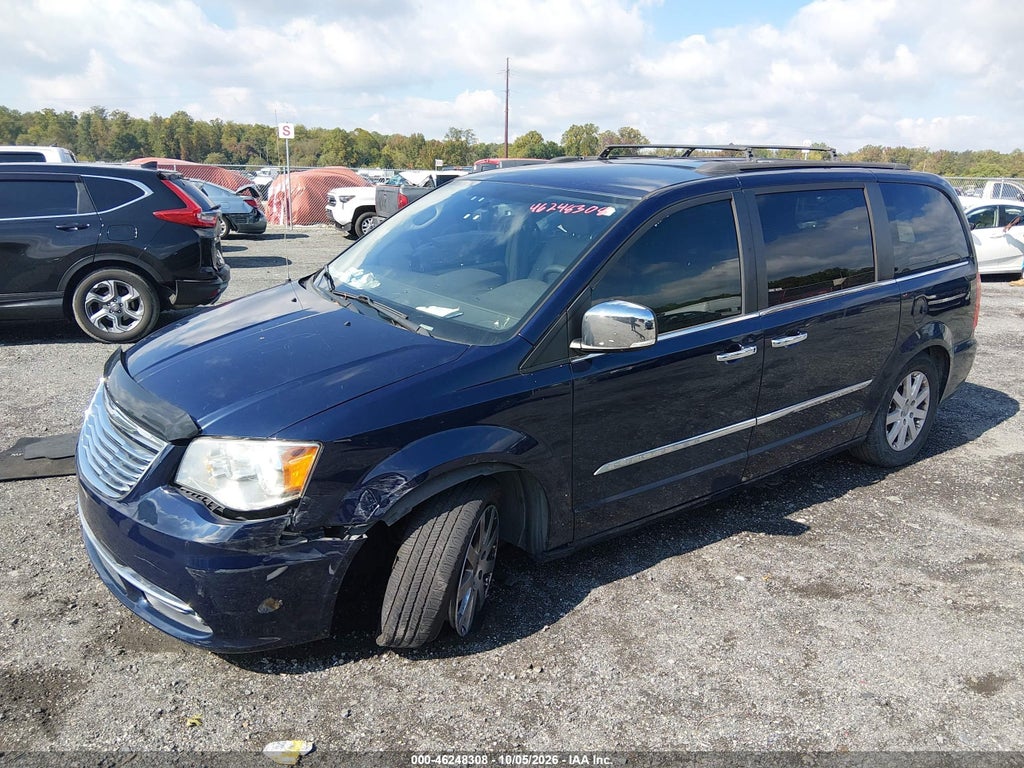 2012 Chrysler Town & Country Touring-L photo 2