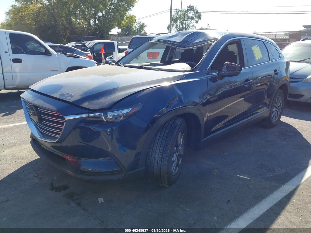 2022 Mazda CX-9 Sport photo 2