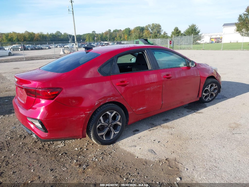 2019 Kia Forte LXS photo 4