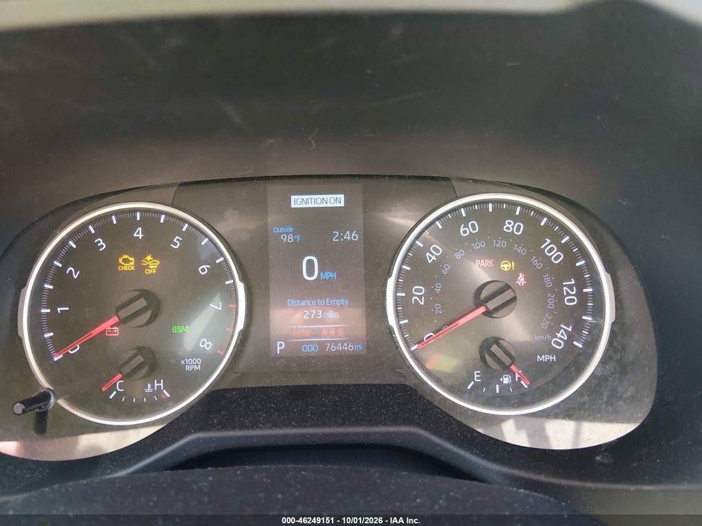 2020 Toyota RAV4 XLE Premium photo 7