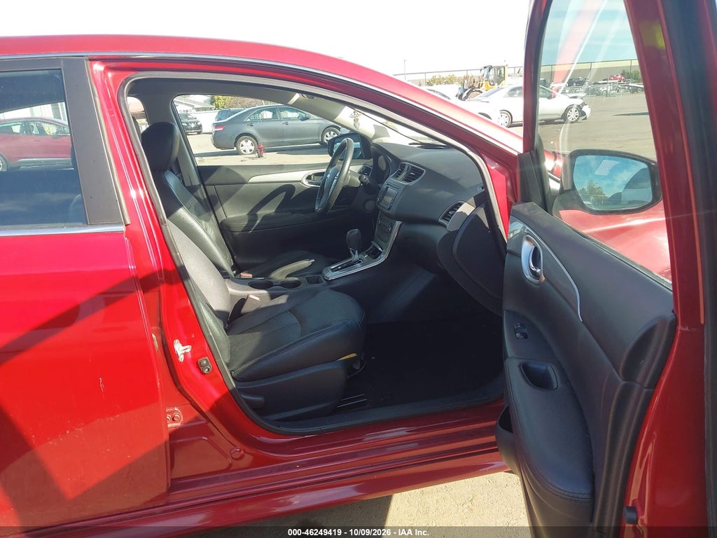 2014 Nissan Sentra SR photo 5