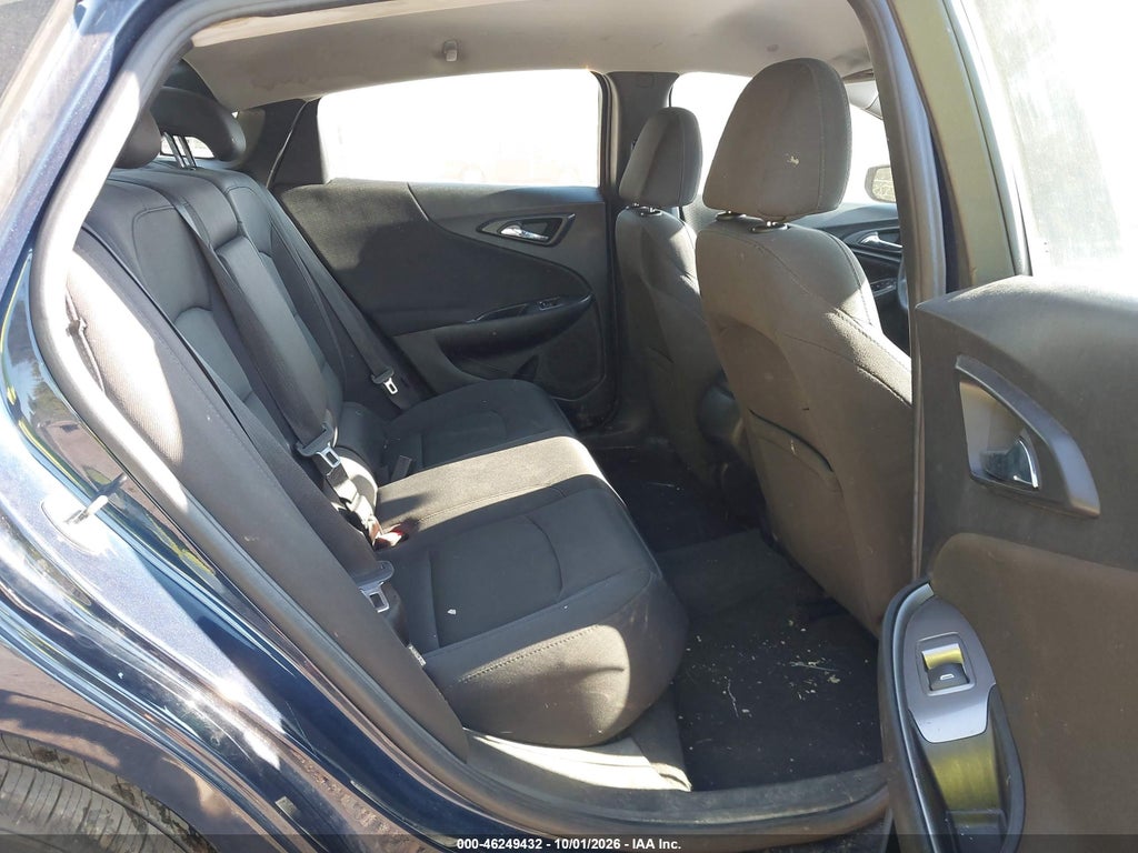 2017 Chevrolet Malibu LS photo 8