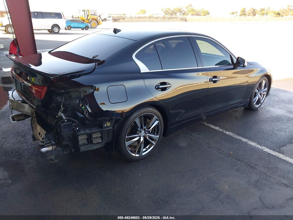 2014 Infiniti Q50 Hybrid Sport photo 4