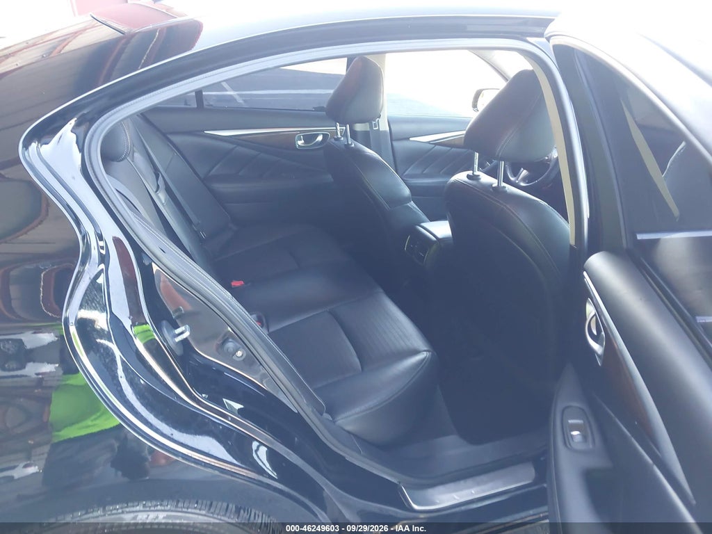 2014 Infiniti Q50 Hybrid Sport photo 8